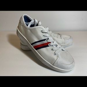 Tommy Hilfiger women’s sneakes, 7.5 NWOT